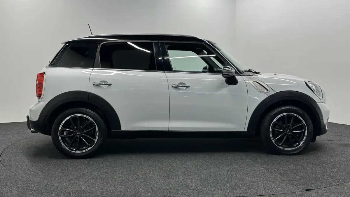 1.6 Cooper Chili TREKHAAK NAVI CRUISE ECC LM.