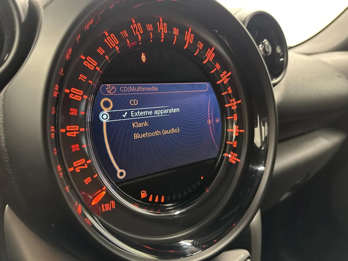 1.6 Cooper Chili TREKHAAK NAVI CRUISE ECC LM.