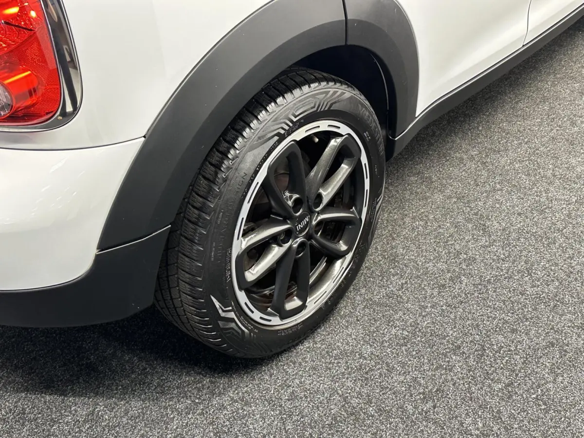 1.6 Cooper Chili TREKHAAK NAVI CRUISE ECC LM.