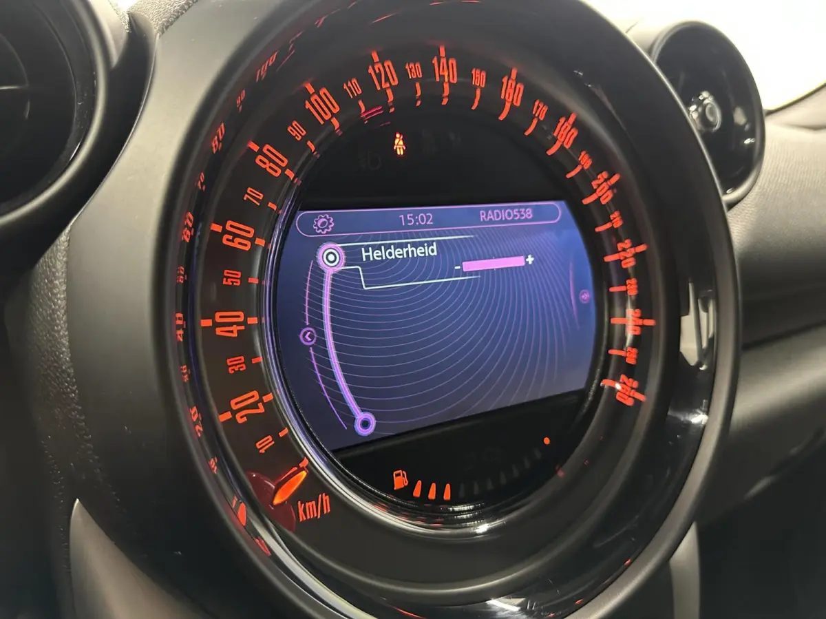 1.6 Cooper Chili TREKHAAK NAVI CRUISE ECC LM.