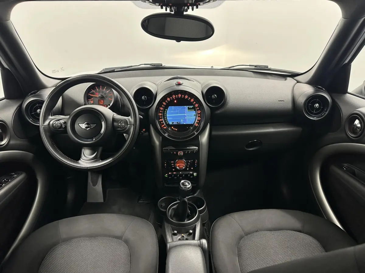 1.6 Cooper Chili TREKHAAK NAVI CRUISE ECC LM.