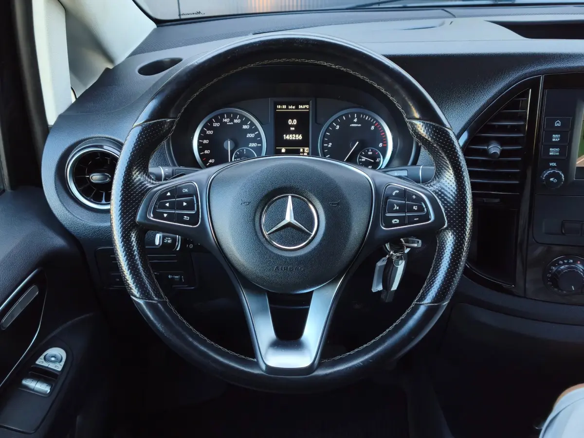114CDI AUTOMAAT ACC CRUISE M-BUX LEER LANG TREKHAAK