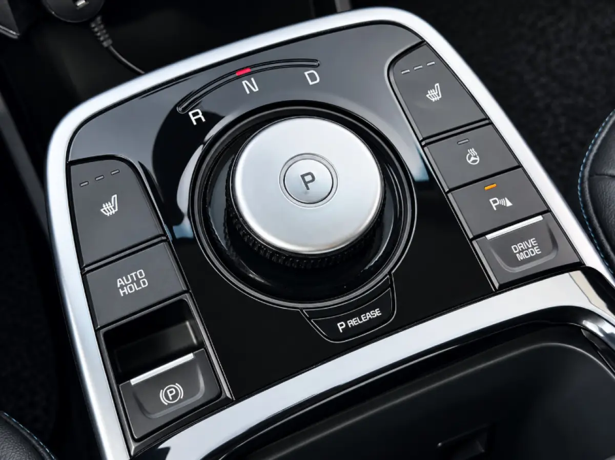 DynamicLine 64 kWh SOH 95,8%  | Warmtepomp | JBL | Adaptive Cruise | Stoel & stuurverwarming | Dashcam | Leder | Camera | Apple Carplay & Android |