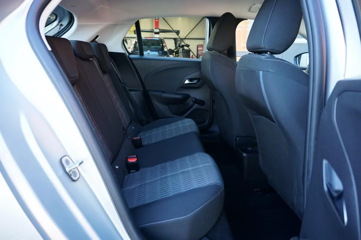 1.2 Level 2 + CAMERA / APPLE CARPLAY / SENSOREN / 16'' LMV