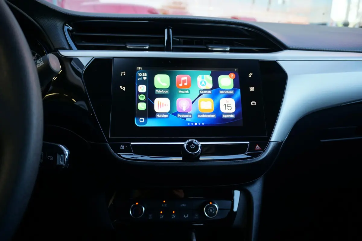 1.2 Level 2 + CAMERA / APPLE CARPLAY / SENSOREN / 16'' LMV