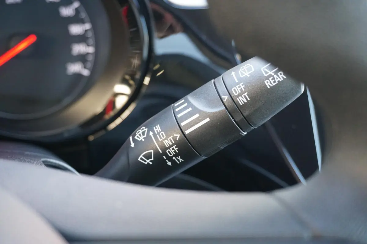 1.2 Level 2 + CAMERA / APPLE CARPLAY / SENSOREN / 16'' LMV