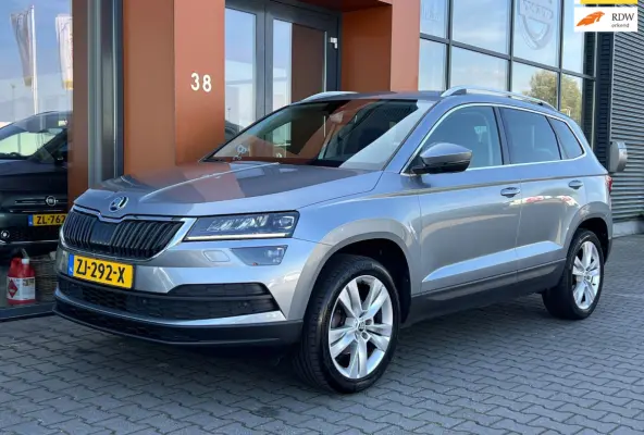 1.0TSI|Panodak|Carplay|Camera|Trekhaak|LED|Sfeer