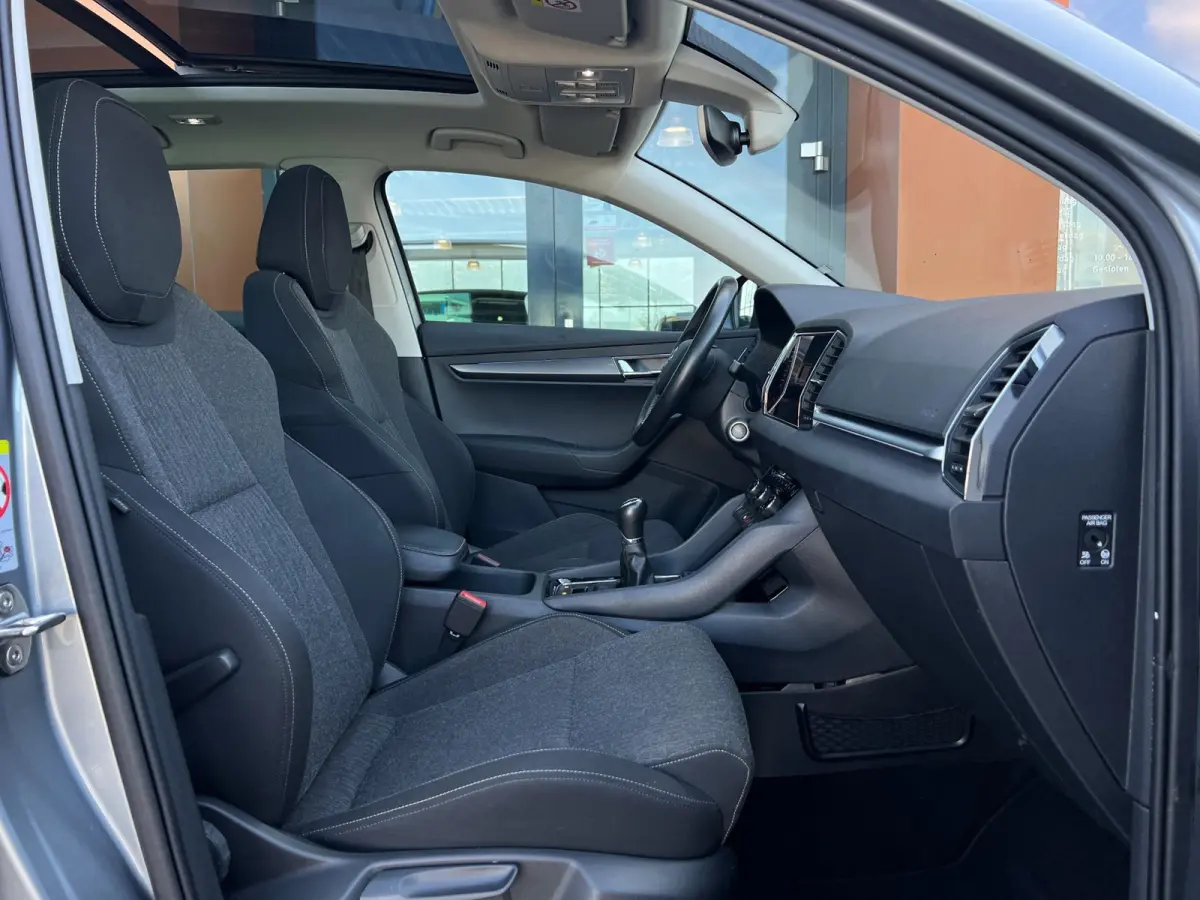 1.0TSI|Panodak|Carplay|Camera|Trekhaak|LED|Sfeer