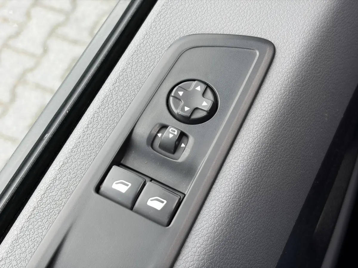 1.5 CDTI L1H1 Edition*CAM*A/C*CRUISE*NAVI*3-PERS*