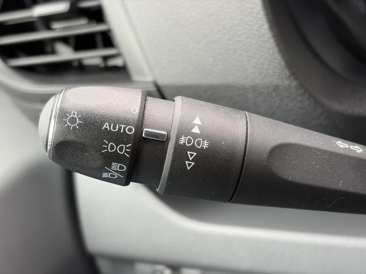 1.5 CDTI L1H1 Edition*CAM*A/C*CRUISE*NAVI*3-PERS*