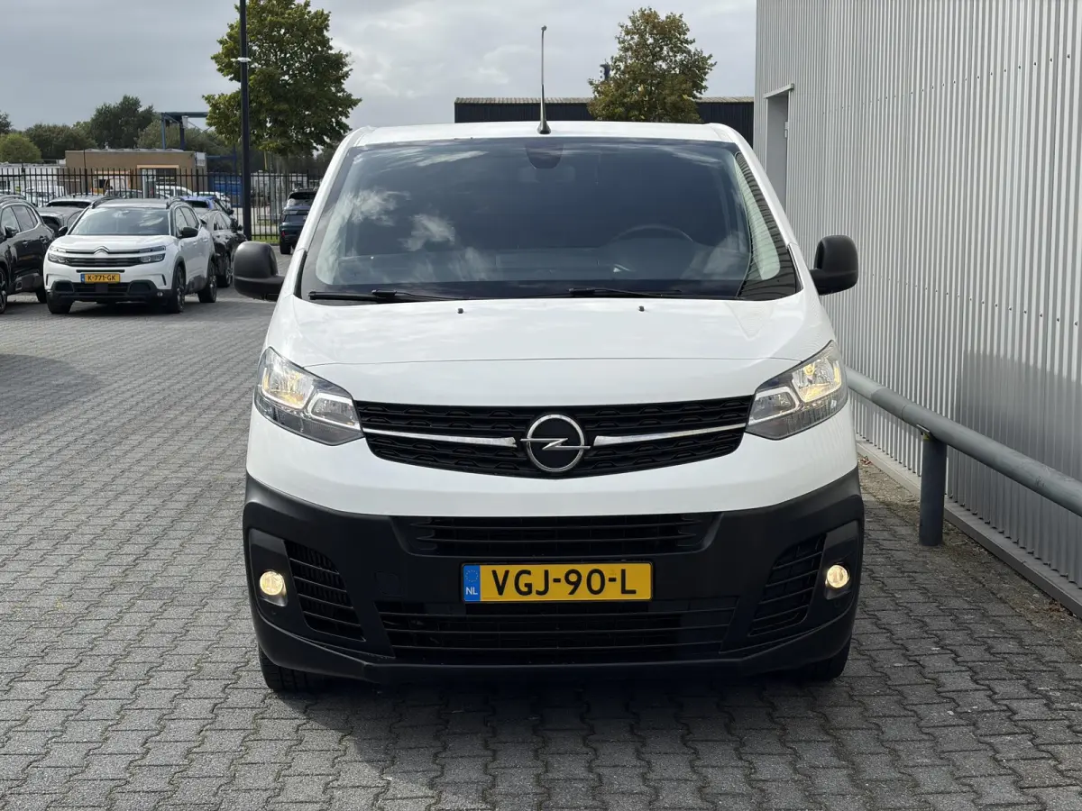 1.5 CDTI L1H1*INRICHT*CAM*A/C*CRUISE*NAVI*3-PERS*