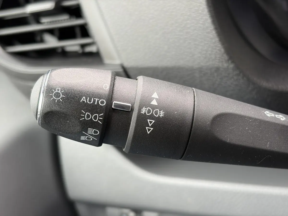1.5 CDTI L1H1*INRICHT*CAM*A/C*CRUISE*NAVI*3-PERS*
