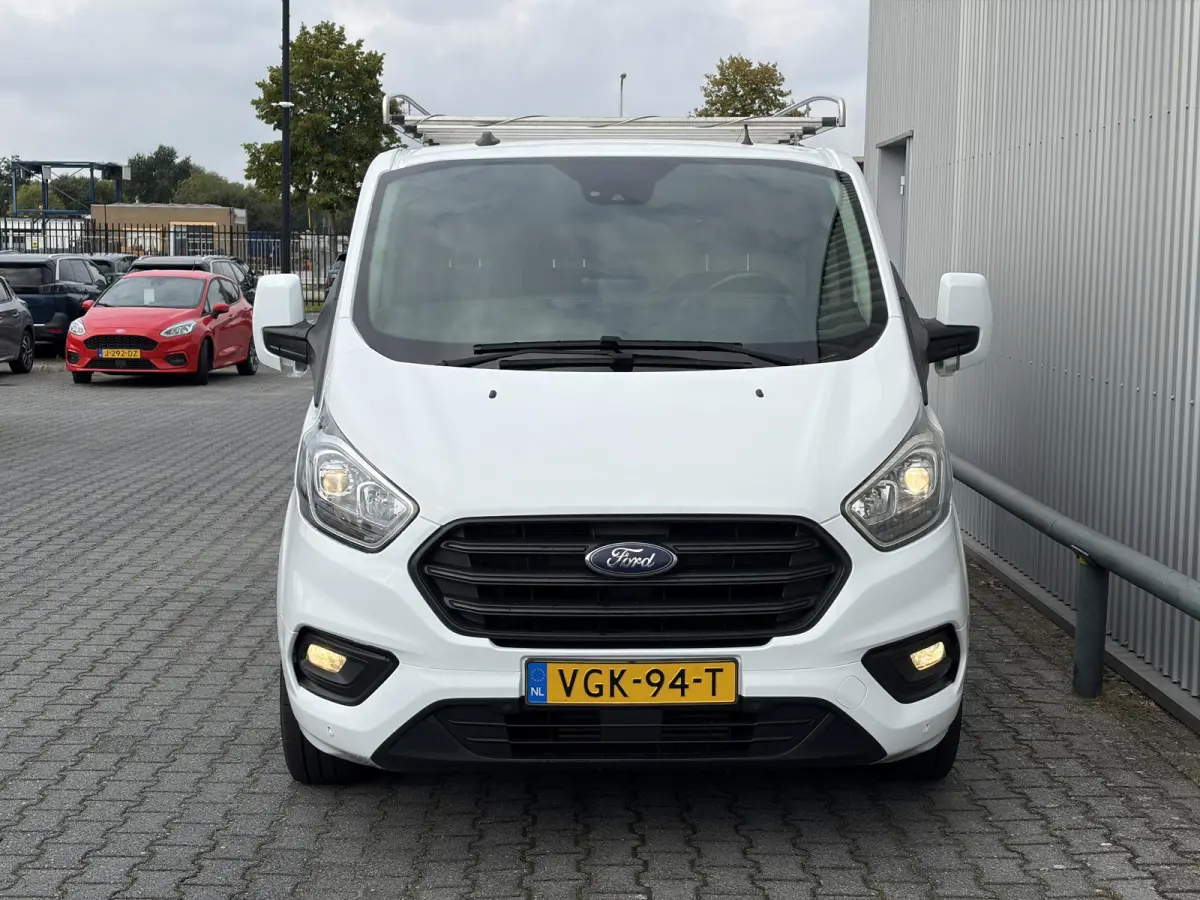 280 2.0 TDCI L1H1*NAVI*HAAK*CAM*CRUISE*A/C*TEL*3P
