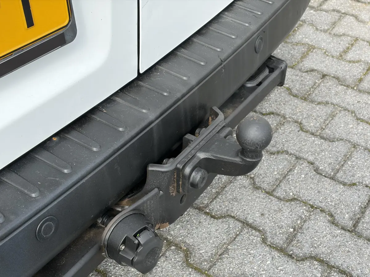 280 2.0 TDCI L1H1*NAVI*HAAK*CAM*CRUISE*A/C*TEL*3P
