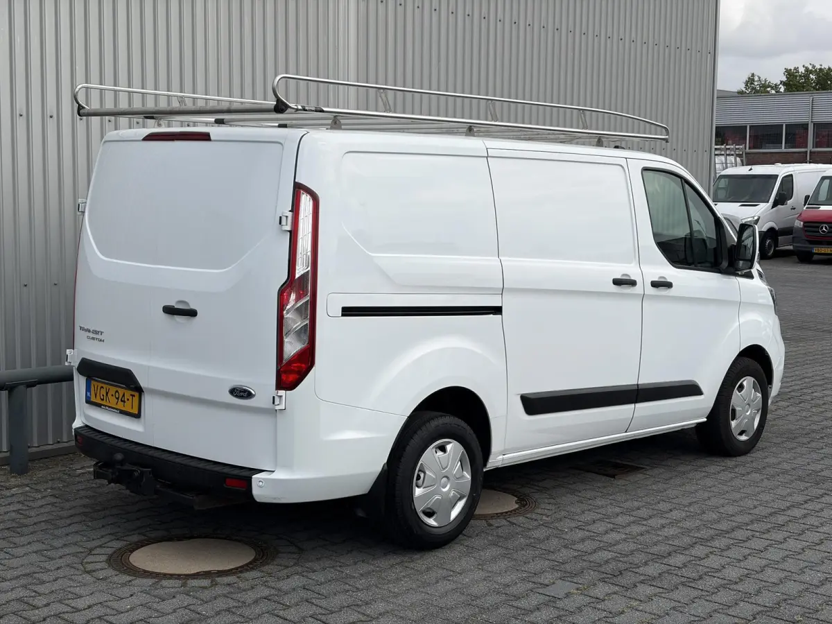 280 2.0 TDCI L1H1*NAVI*HAAK*CAM*CRUISE*A/C*TEL*3P