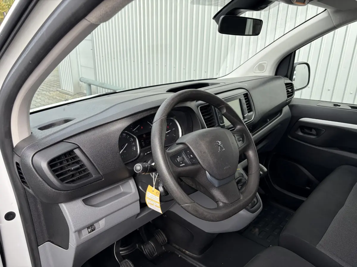 2.0 BlueHDI 120*DUBBEL CAB*HAAK*CAM*ECC*CRUISE*6-P