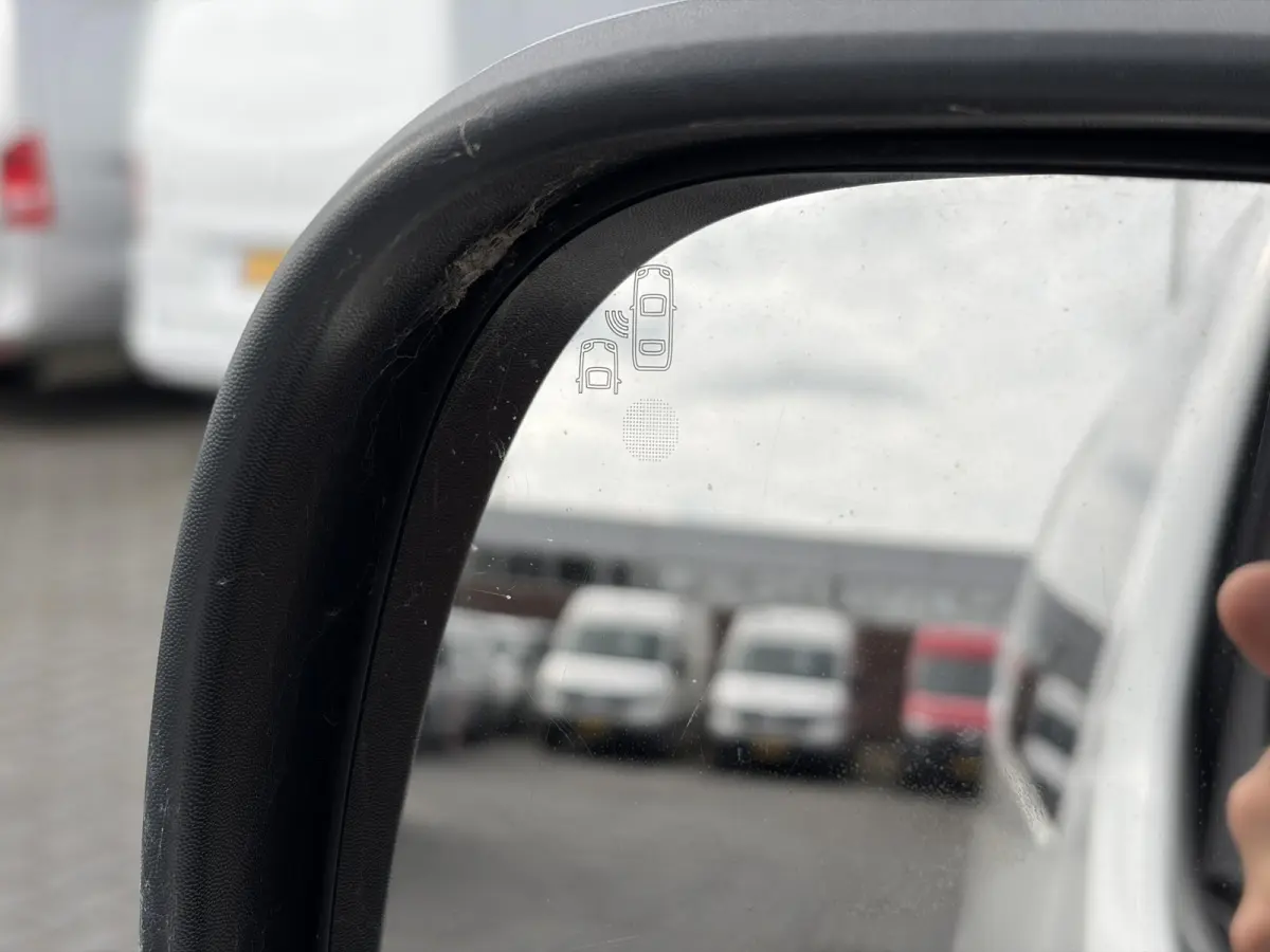 2.0 BlueHDI 120*DUBBEL CAB*HAAK*CAM*ECC*CRUISE*6-P