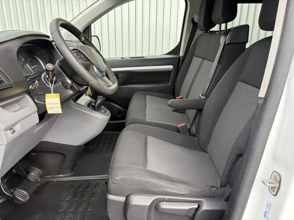 2.0 BlueHDI 120*DUBBEL CAB*HAAK*CAM*ECC*CRUISE*6-P