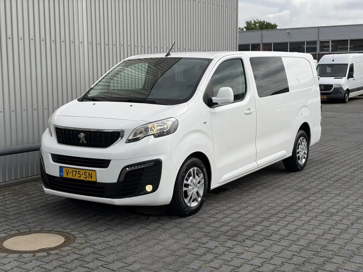 2.0 BlueHDI 120*DUBBEL CAB*HAAK*CAM*ECC*CRUISE*6-P