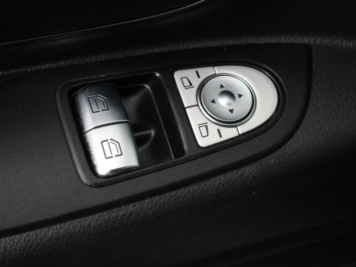 114 CDI Automaat Pro L3 8persoons PERSONENBUS incl. BTW/ incl. BPM Navigatie Airco Cruise Control