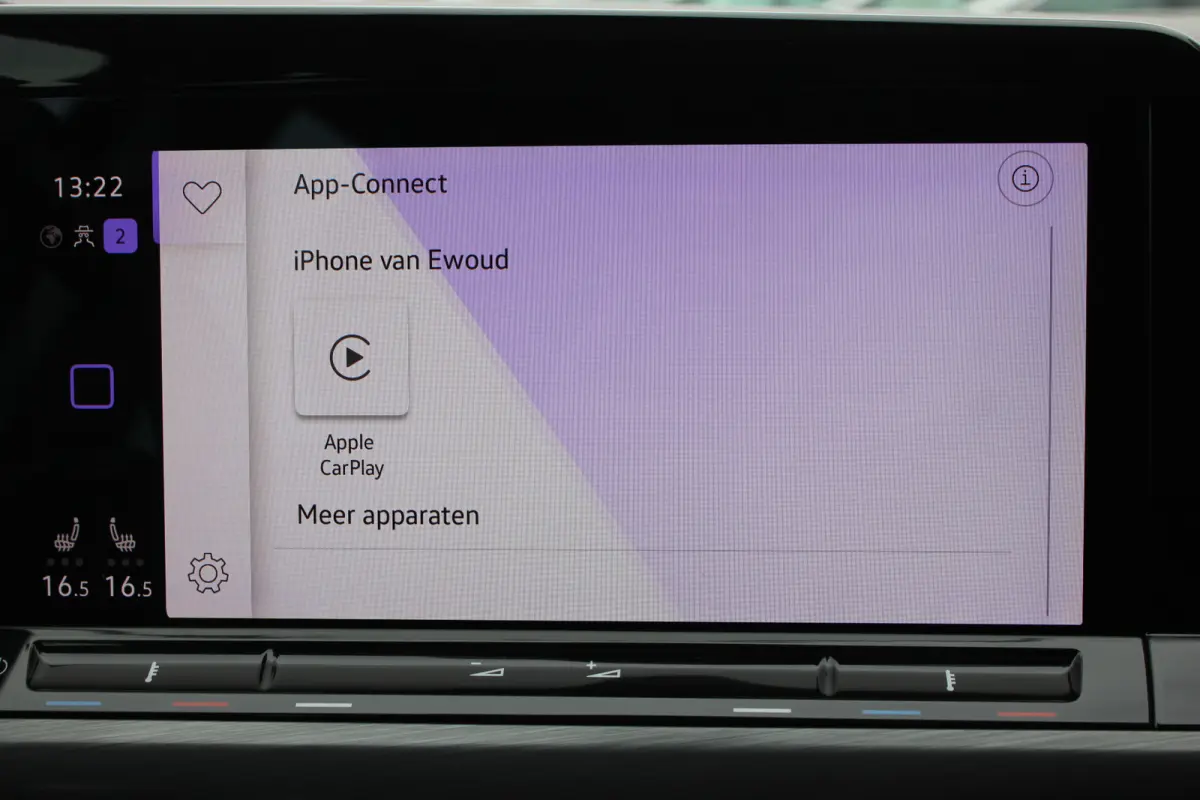 1.5 eTSI Style PANORAMADAK MEMORY ACC SFEER CARPLAY