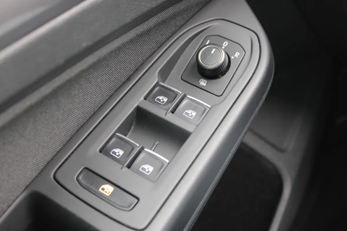 1.5 eTSI Style PANORAMADAK MEMORY ACC SFEER CARPLAY