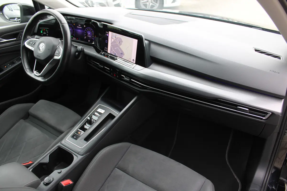 1.5 eTSI Style PANORAMADAK MEMORY ACC SFEER CARPLAY
