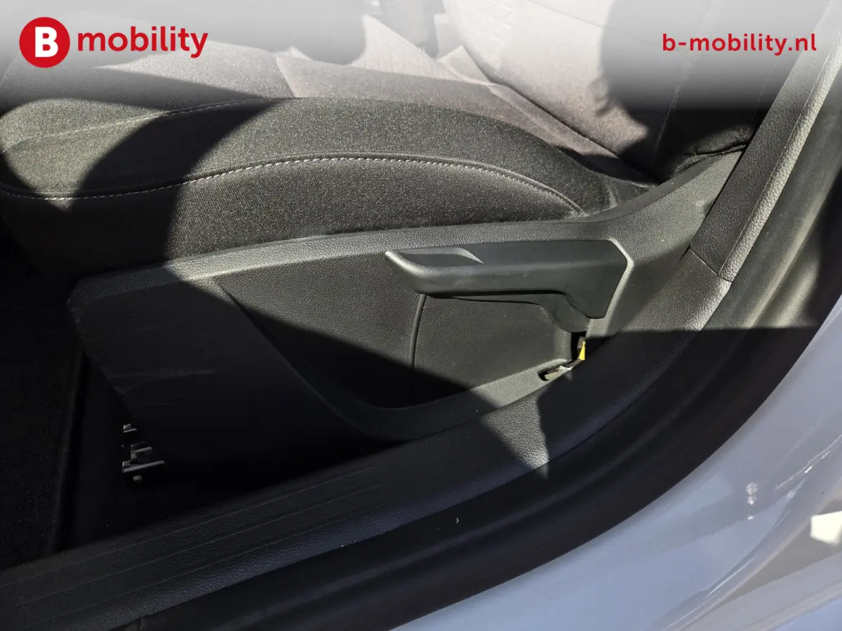 1.0 TCe Zen Apple CarPlay NL Auto! | Cruise Control | DAB | Getint Glas