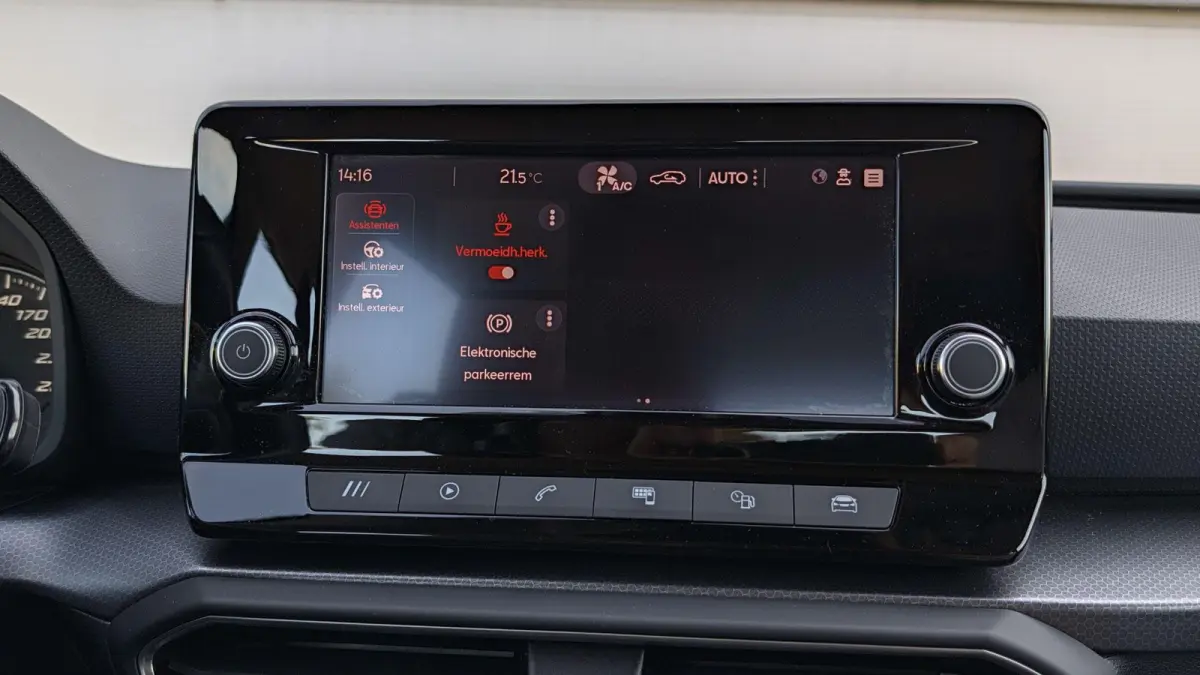1.0 TSI 110pk Style | Apple Carplay/Android Auto | Cruise Control | DAB+