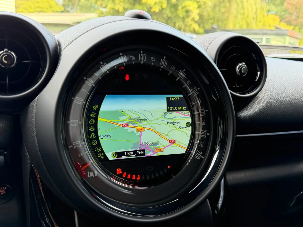1.6 Cooper Pepper Xenon Navi Clima Aut.