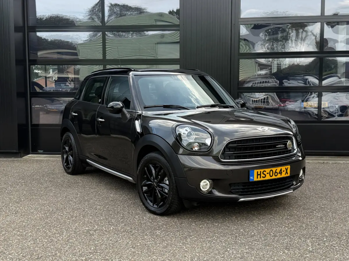 1.6 Cooper Pepper Xenon Navi Clima Aut.