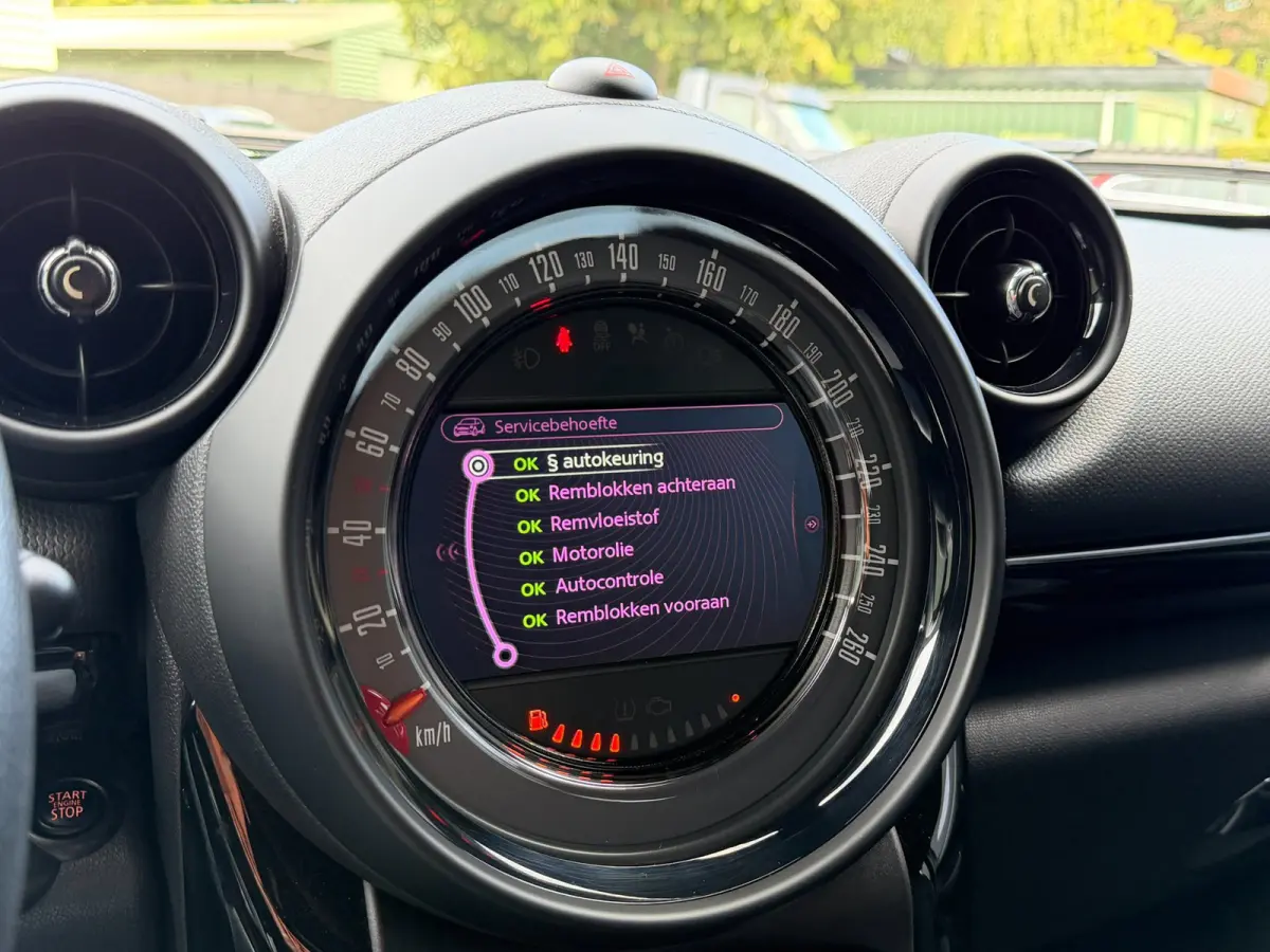 1.6 Cooper Pepper Xenon Navi Clima Aut.