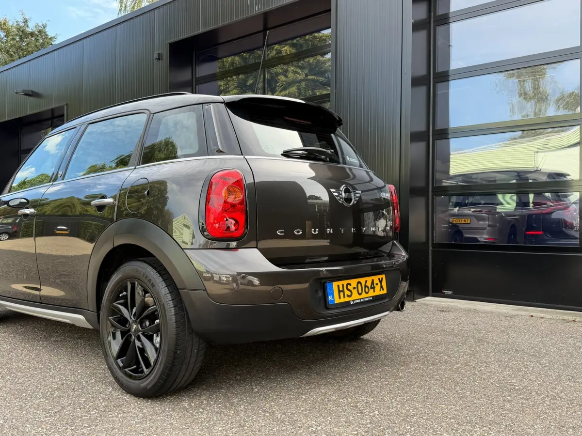 1.6 Cooper Pepper Xenon Navi Clima Aut.