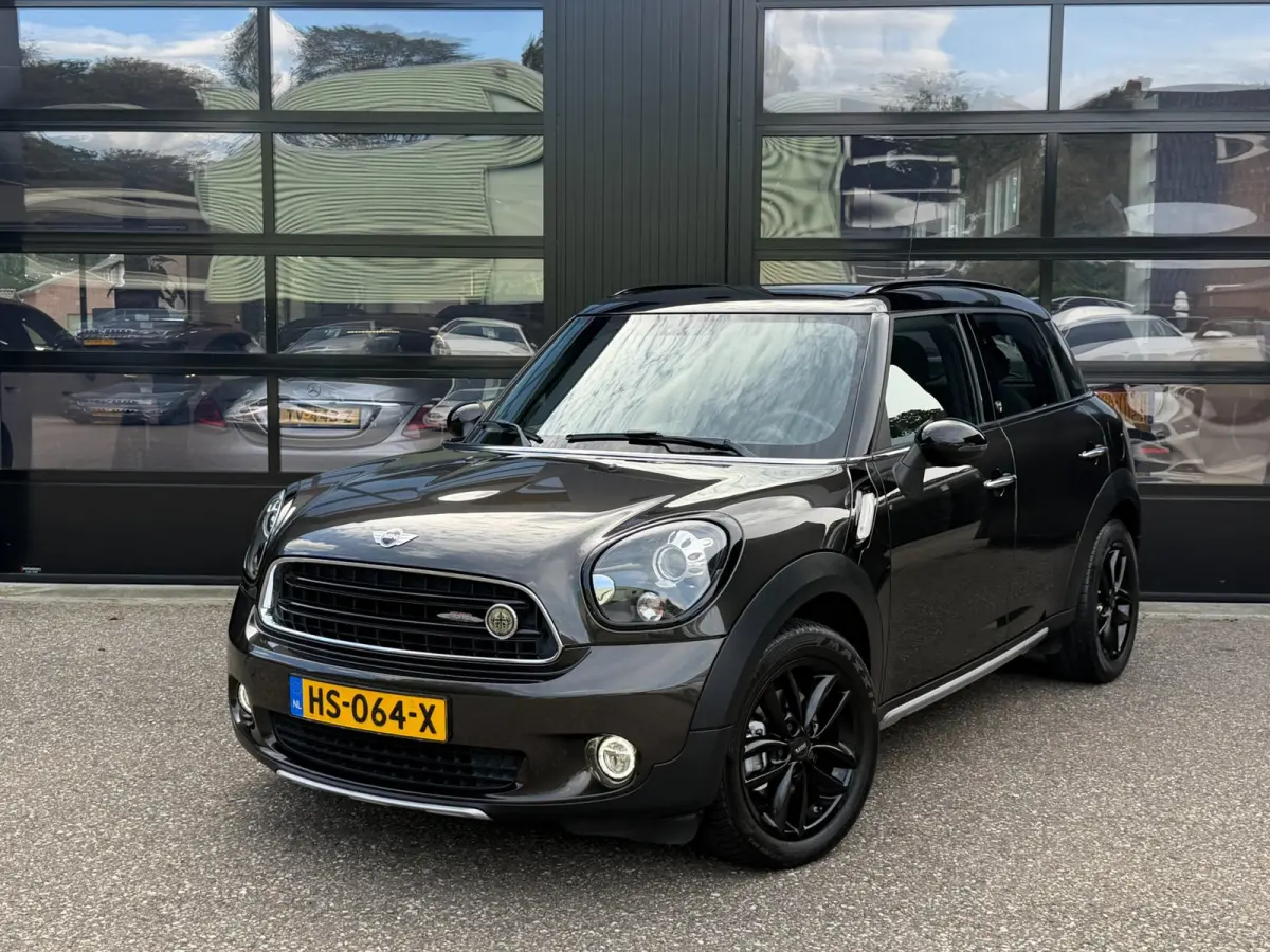 1.6 Cooper Pepper Xenon Navi Clima Aut.