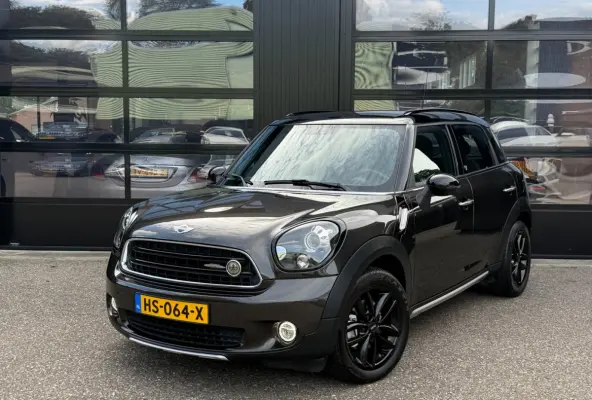 1.6 Cooper Pepper Xenon Navi Clima Aut.