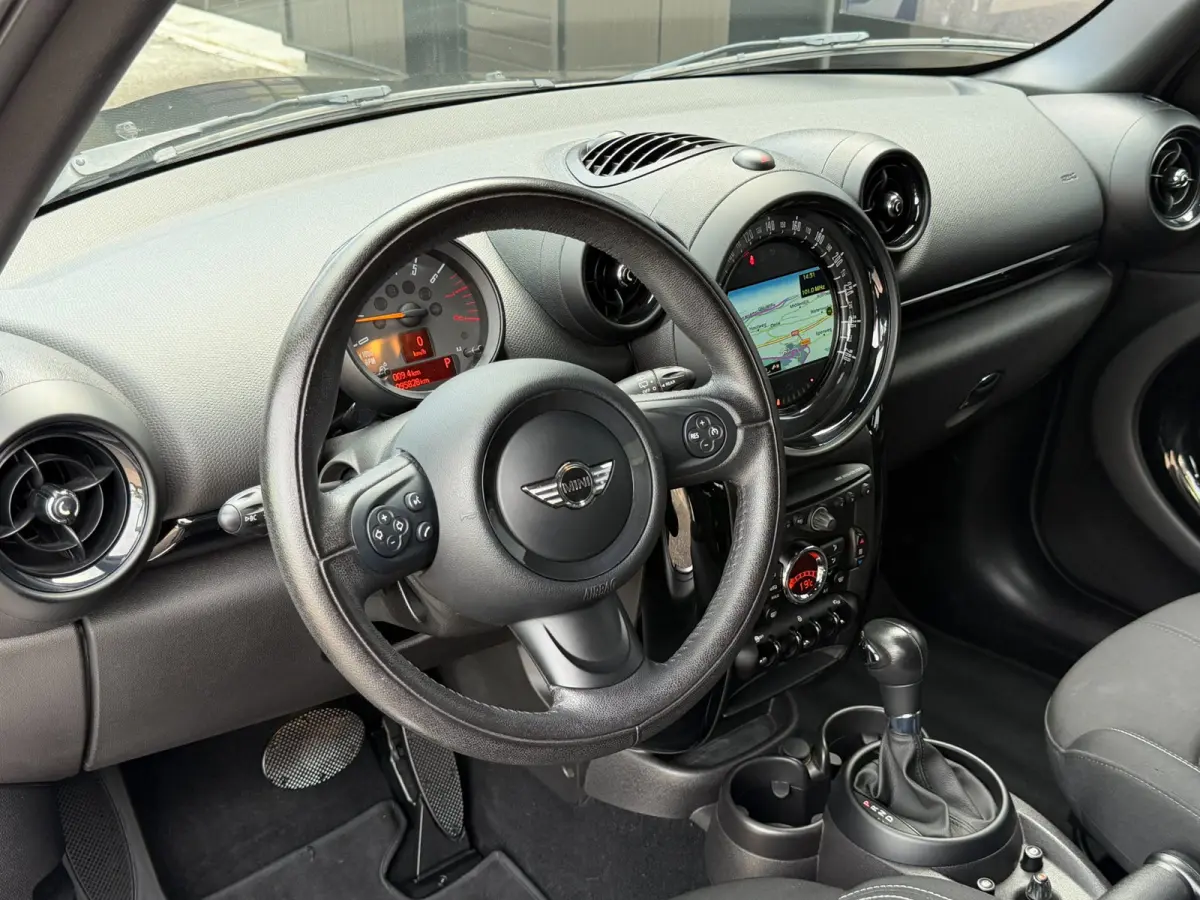 1.6 Cooper Pepper Xenon Navi Clima Aut.