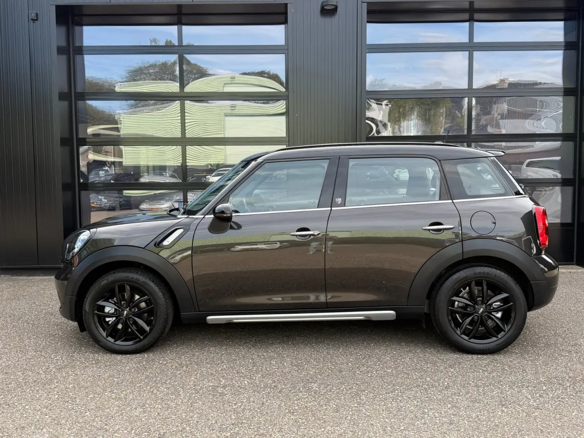 1.6 Cooper Pepper Xenon Navi Clima Aut.