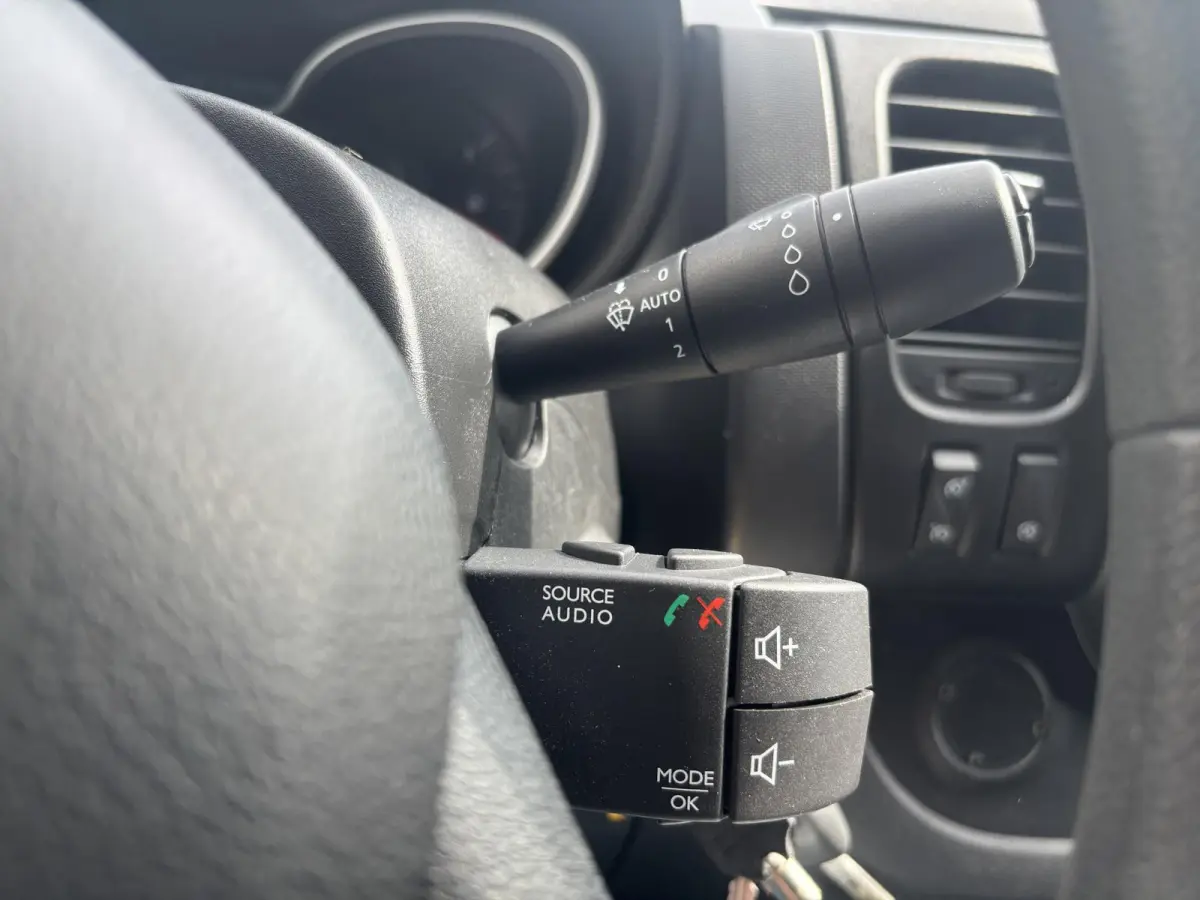 2.0 dCi L2H1*FULL LED*NAV*CAM*A/C*CRUISE*3PER*HAAK