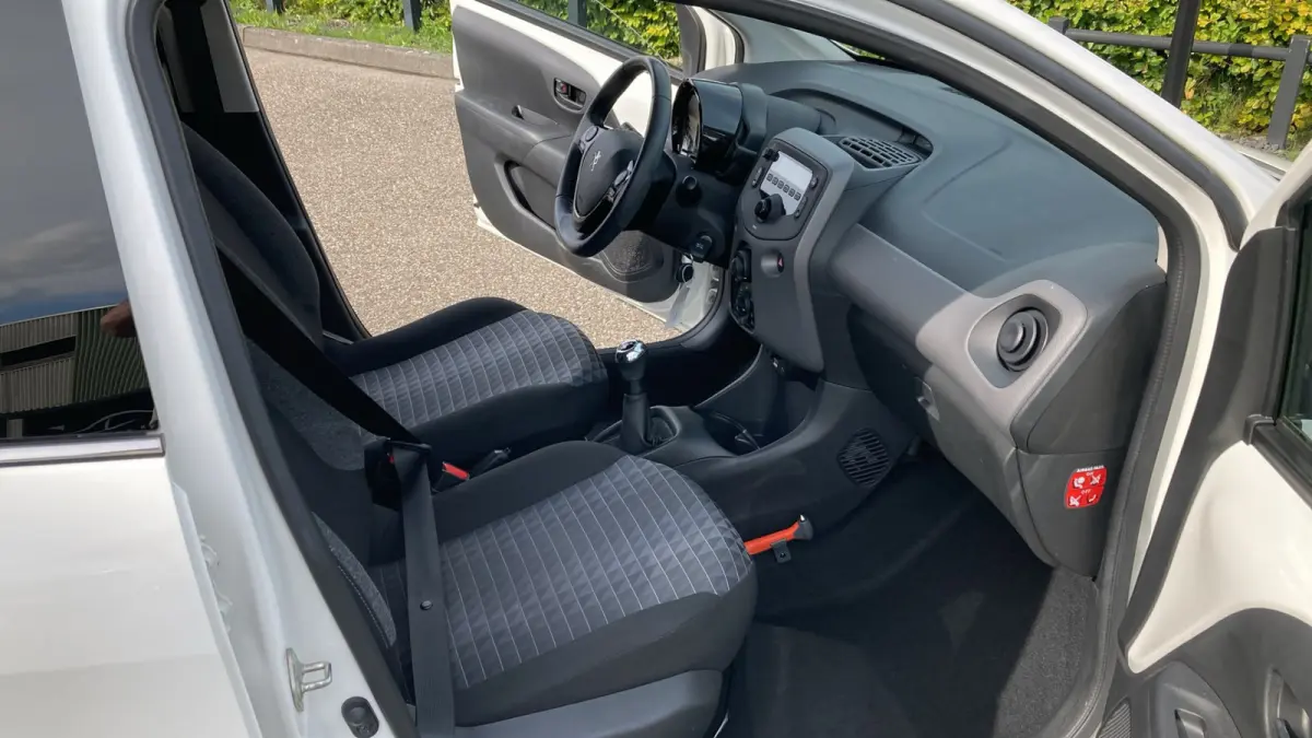 1.0 e-VTi Active | 2020 | 94.000 KM NAP | 5-deurs | Topstaat