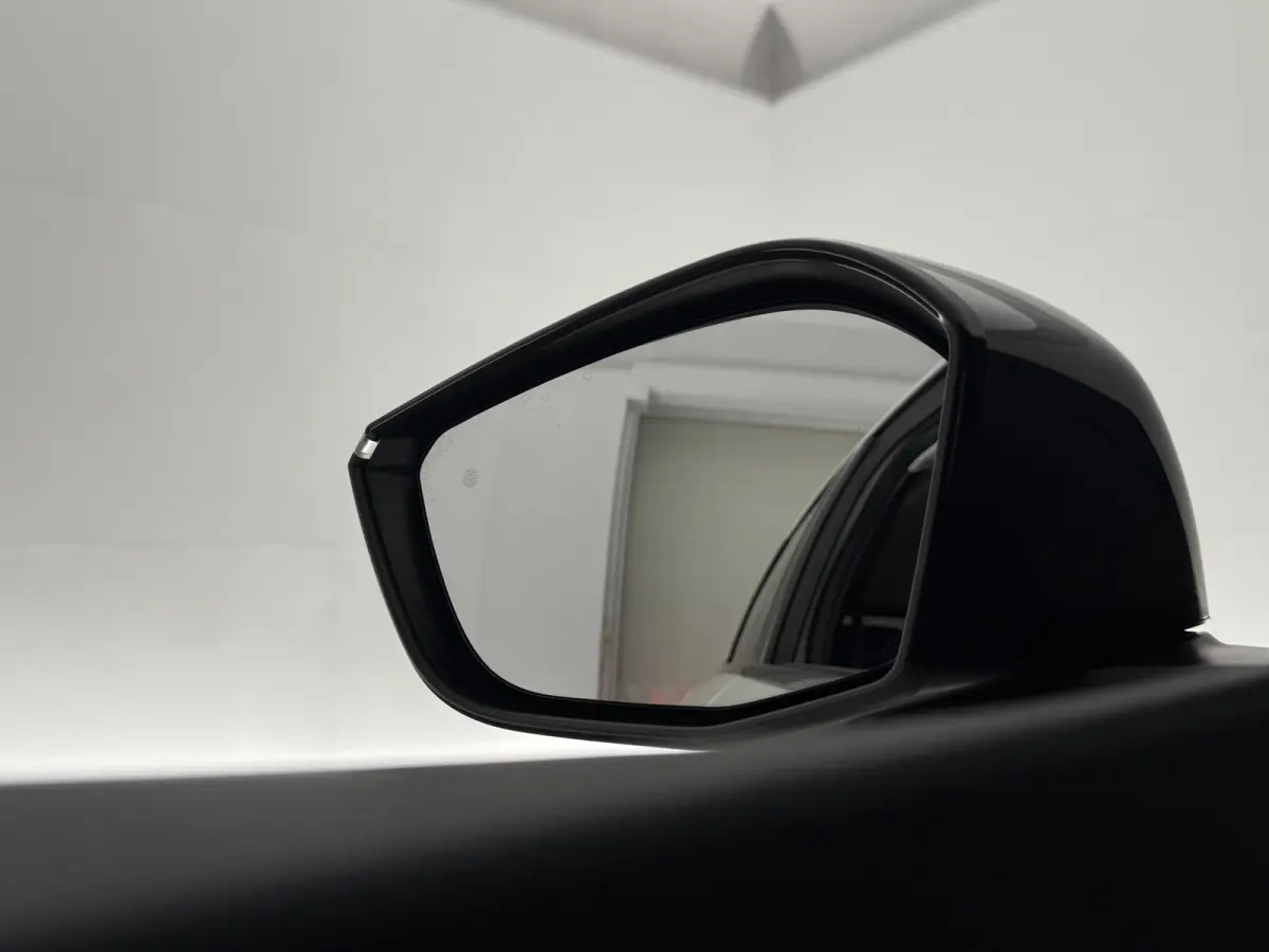 1.6 HYbrid Allure Pack Business | Camera | Virtual | Sfeer | Carplay | LED | Navi | Keyless