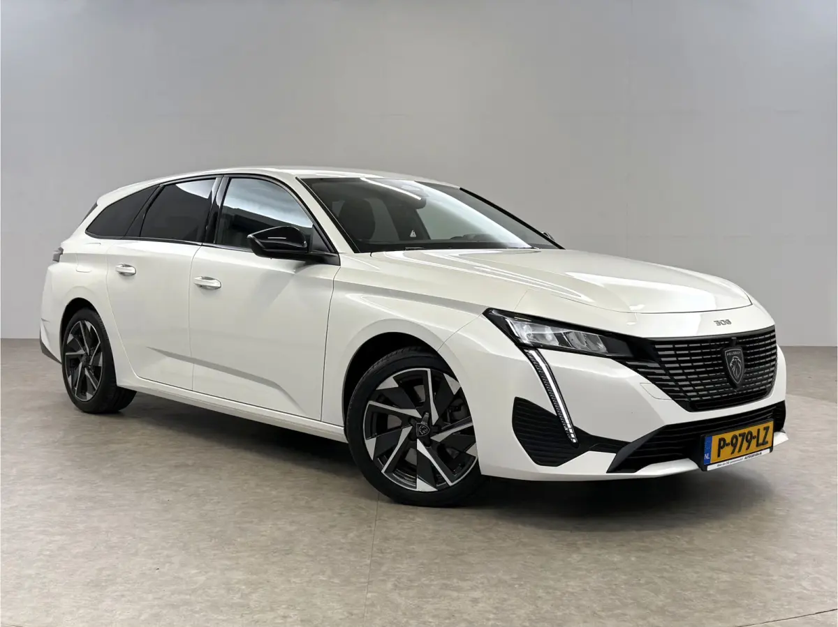 1.6 HYbrid Allure Pack Business | Camera | Virtual | Sfeer | Carplay | LED | Navi | Keyless