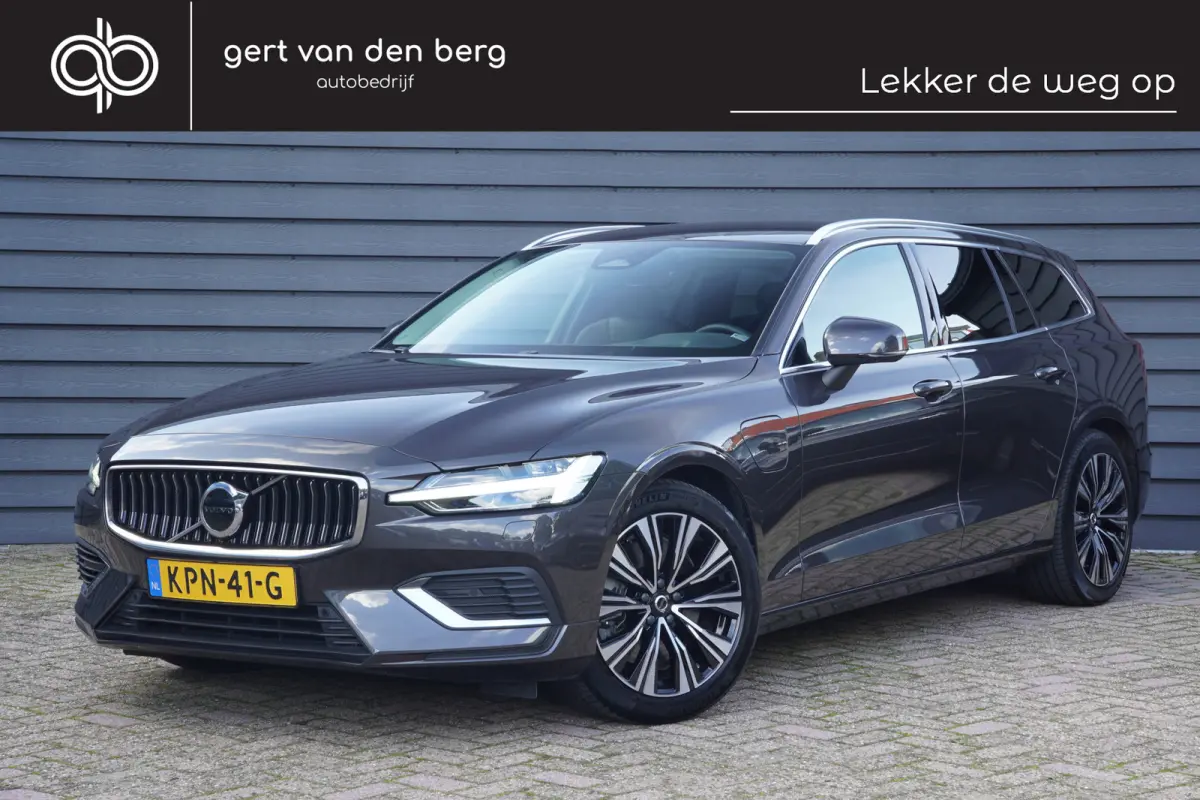 2.0 T8 Plug-in hybrid AWD Plus Bright - TREKHAAK - LEDER - FULL LED - CAMERA -