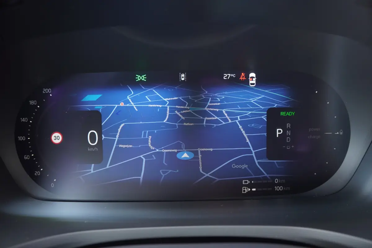 2.0 T8 Plug-in hybrid AWD Plus Bright - TREKHAAK - LEDER - FULL LED - CAMERA -