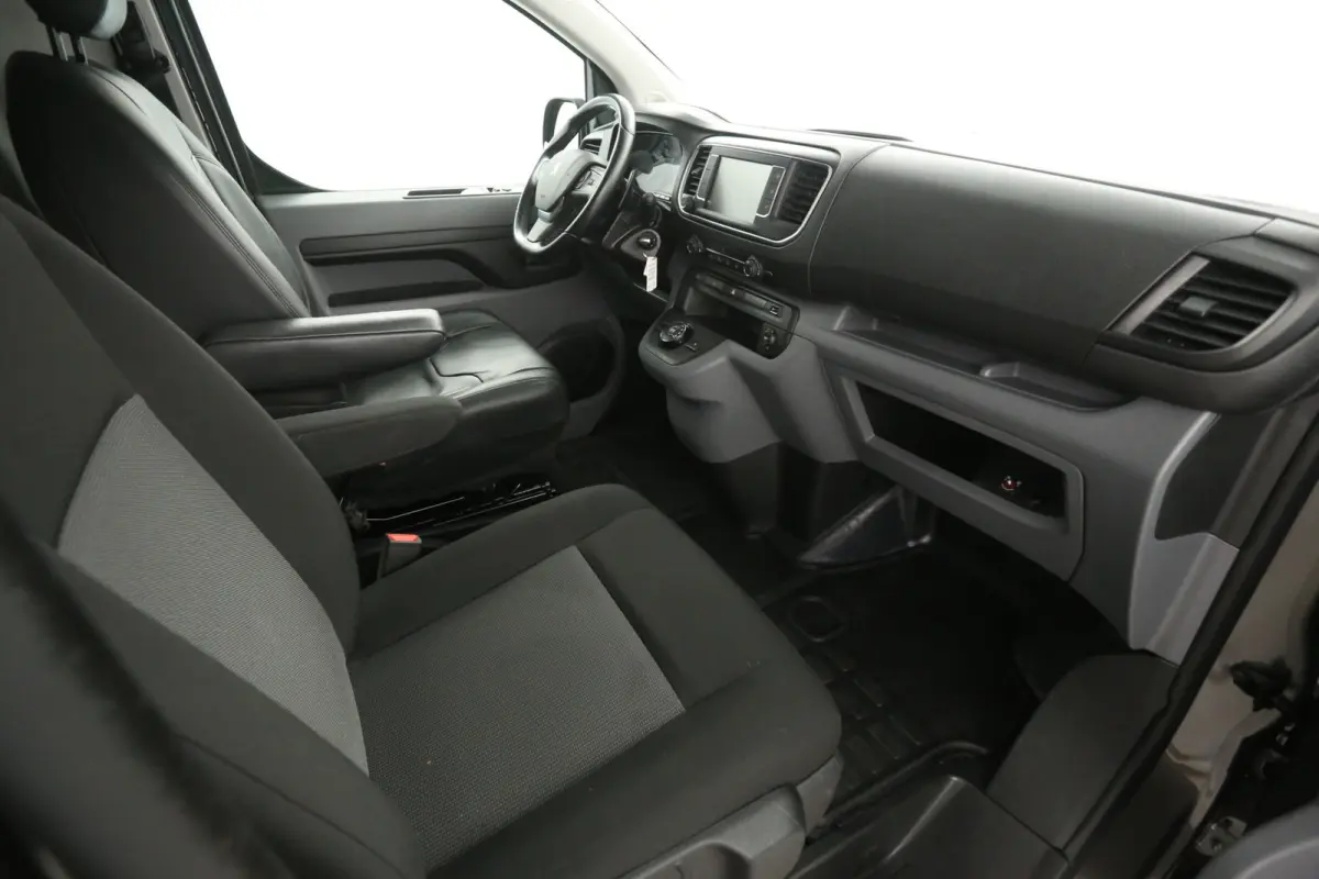2.0 BlueHDI 145PK L2H1 | Automaat | Airco | Cruise | Camera | Carplay | Parkeersens.