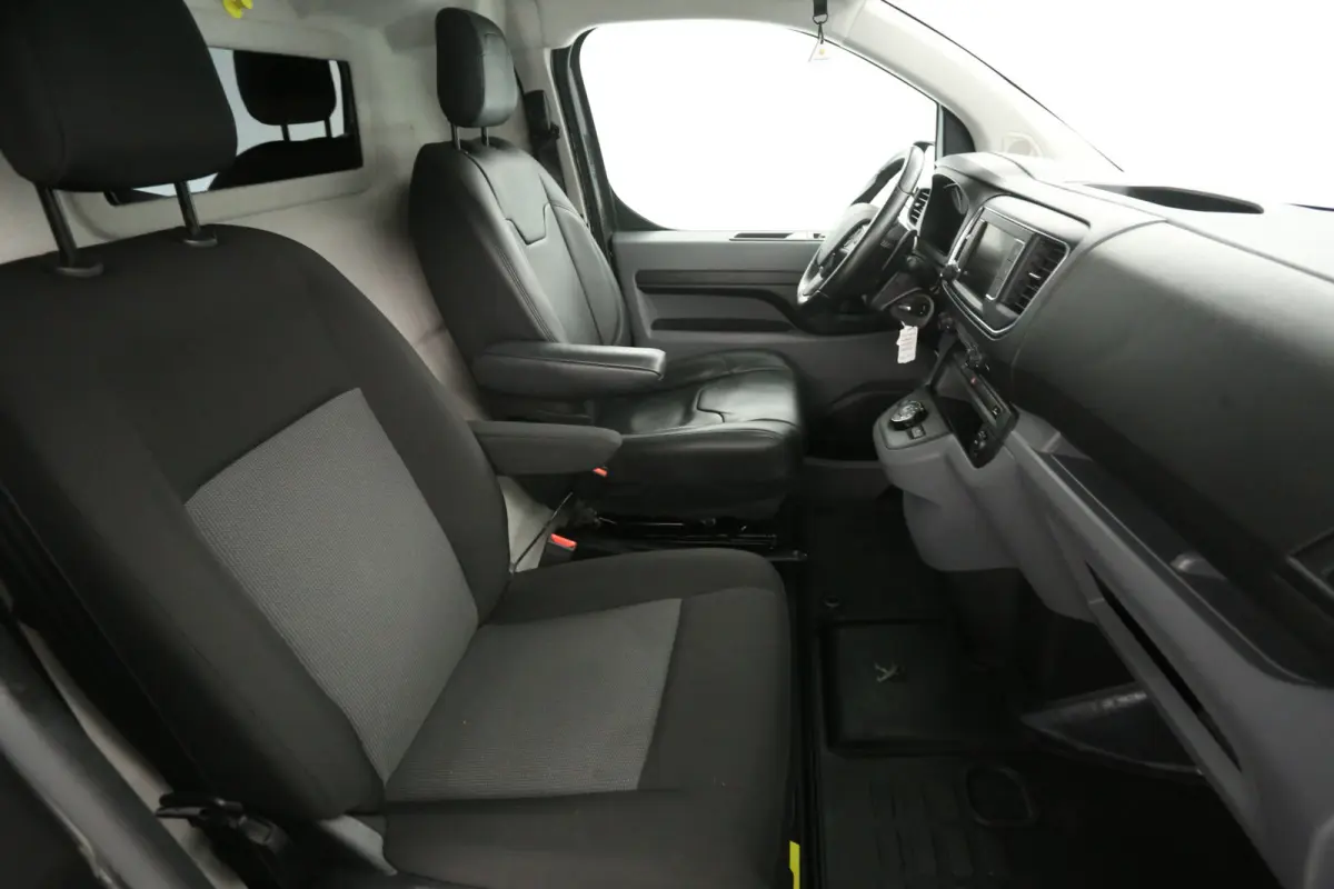 2.0 BlueHDI 145PK L2H1 | Automaat | Airco | Cruise | Camera | Carplay | Parkeersens.