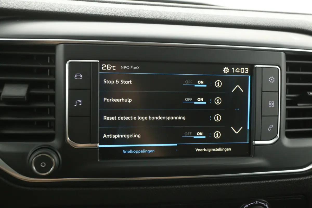 2.0 BlueHDI 145PK L2H1 | Automaat | Airco | Cruise | Camera | Carplay | Parkeersens.
