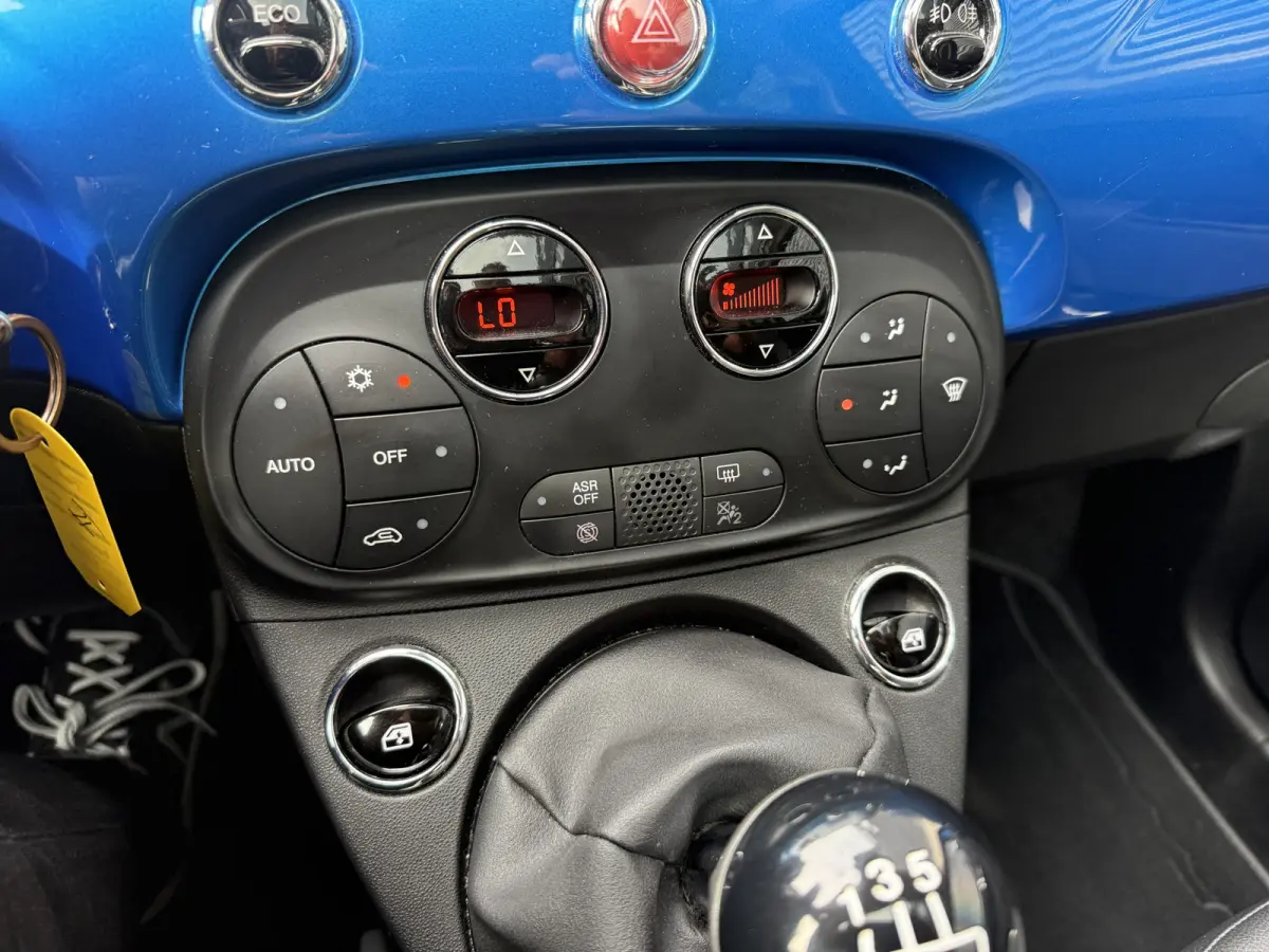 0.9 TwinAir Turbo Pano/Apple/Navigatie