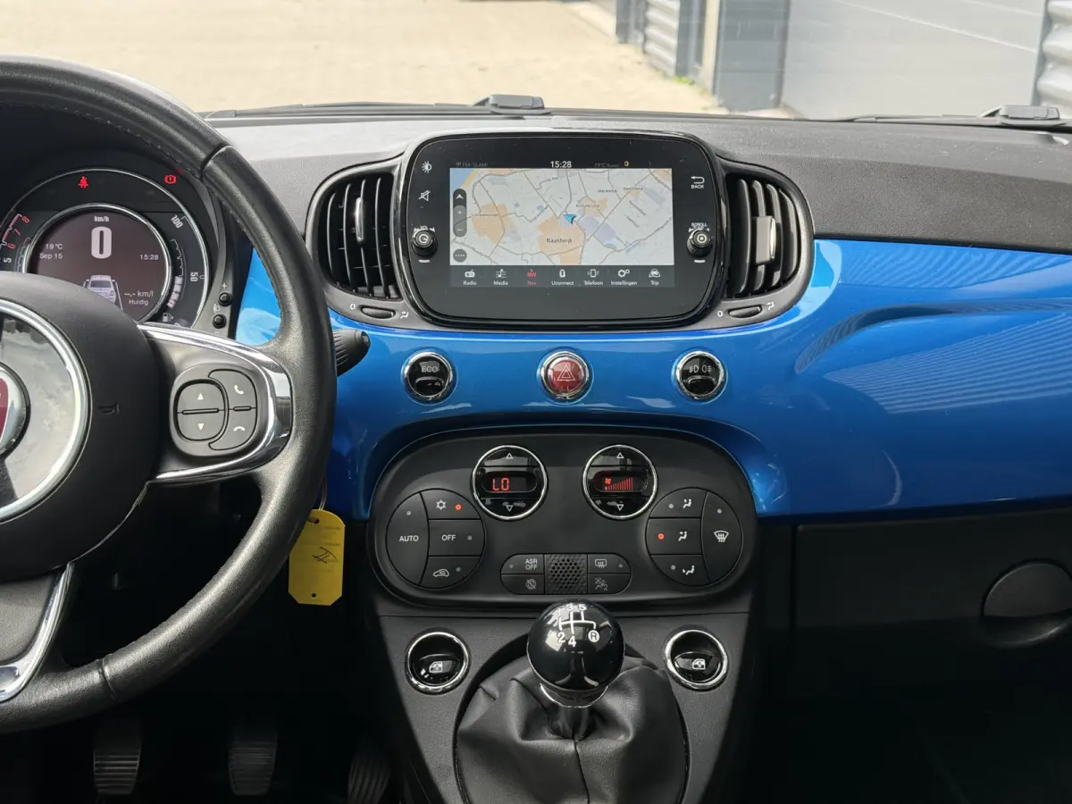 0.9 TwinAir Turbo Pano/Apple/Navigatie