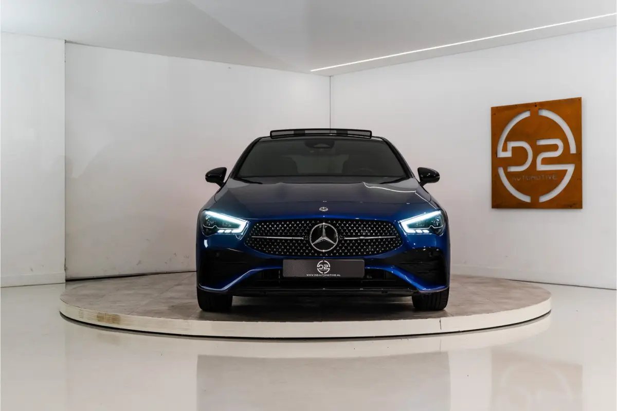 250 e Premium+ AMG 218PK | Pano | Sfeer | Trekhaak | Burmester | Keyless | VOL! Fabrieksgarantie