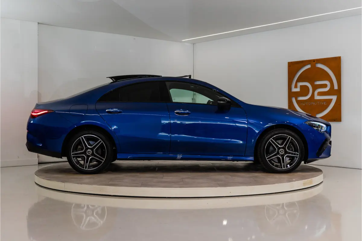 250 e Premium+ AMG 218PK | Pano | Sfeer | Trekhaak | Burmester | Keyless | VOL! Fabrieksgarantie